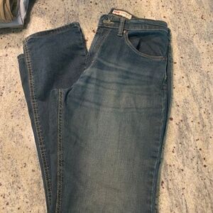 Mens Wrangler Jeans Size 30x32 UVGC